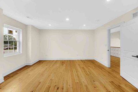 Tiny photo for 602 Glenshire Road, Glenview, IL 60025 (MLS # 12580839)