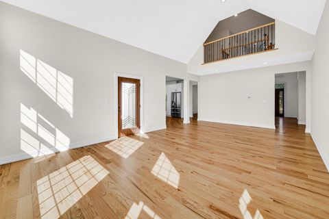 Tiny photo for 602 Glenshire Road, Glenview, IL 60025 (MLS # 12580839)