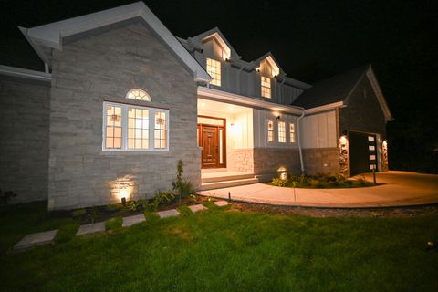 Tiny photo for 602 Glenshire Road, Glenview, IL 60025 (MLS # 12580839)