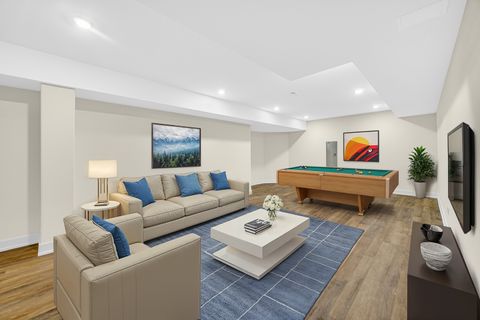 Tiny photo for 602 Glenshire Road, Glenview, IL 60025 (MLS # 12580839)