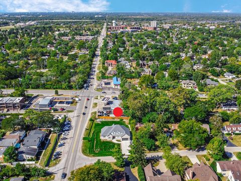 Tiny photo for 602 Glenshire Road, Glenview, IL 60025 (MLS # 12580839)