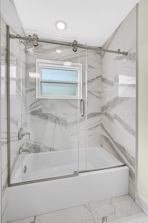 Tiny photo for 602 Glenshire Road, Glenview, IL 60025 (MLS # 12580839)