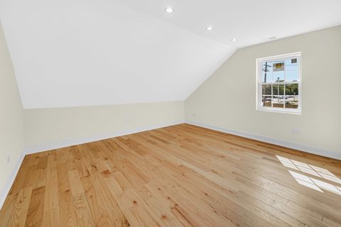 Tiny photo for 602 Glenshire Road, Glenview, IL 60025 (MLS # 12580839)