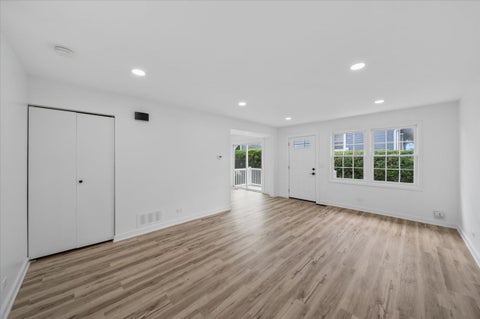 Tiny photo for 185 College Drive #B, Bloomingdale, IL 60108 (MLS # 12746002)