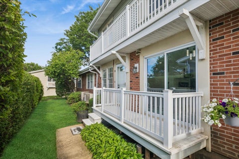 Photo of 185 College Drive #B, Bloomingdale, IL 60108 (MLS # 12746002)