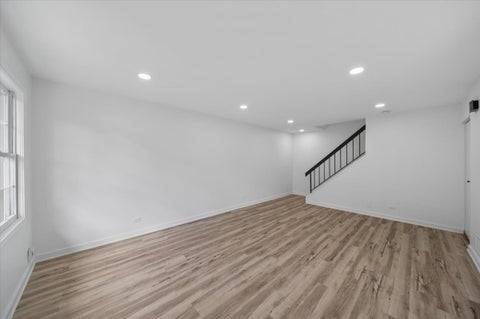 Tiny photo for 185 College Drive #B, Bloomingdale, IL 60108 (MLS # 12746002)
