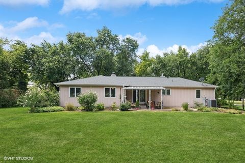 A home in St. Charles