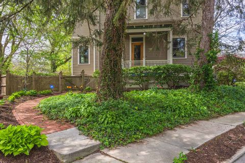 Tiny photo for 5 Broadway Place, Normal, IL 61761 (MLS # 12588757)