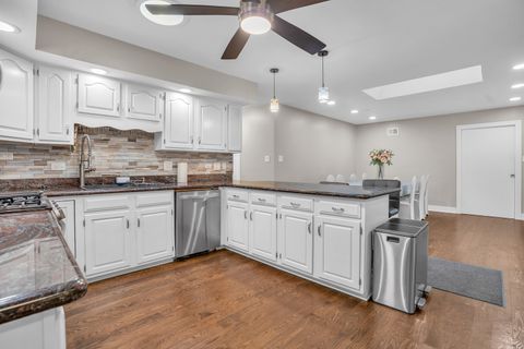 Tiny photo for 8100 Lorel Avenue, Burbank, IL 60459 (MLS # 12614534)