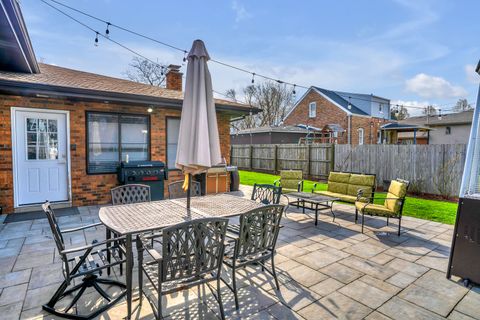 Tiny photo for 8100 Lorel Avenue, Burbank, IL 60459 (MLS # 12614534)