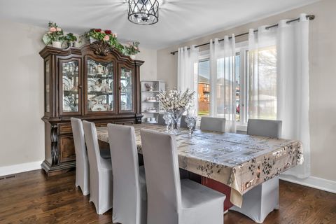 Tiny photo for 8100 Lorel Avenue, Burbank, IL 60459 (MLS # 12614534)