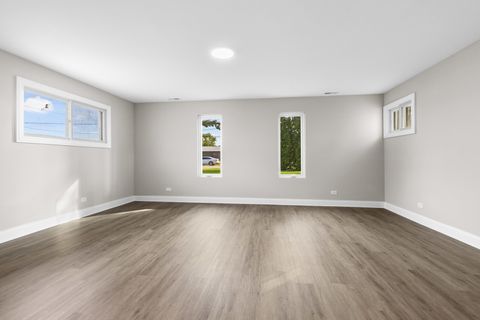 Tiny photo for 109 Raffel Road, Woodstock, IL 60098 (MLS # 12639306)