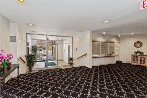 Tiny photo for 245 S Park Lane #424, Palatine, IL 60074 (MLS # 12593658)