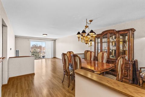 Tiny photo for 245 S Park Lane #424, Palatine, IL 60074 (MLS # 12593658)