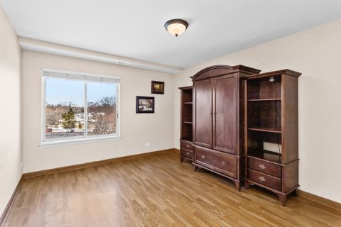 Tiny photo for 245 S Park Lane #424, Palatine, IL 60074 (MLS # 12593658)