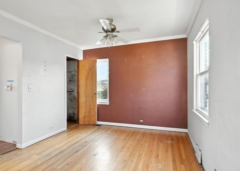 Tiny photo for 3310 Highland Avenue, Berwyn, IL 60402 (MLS # 12445410)