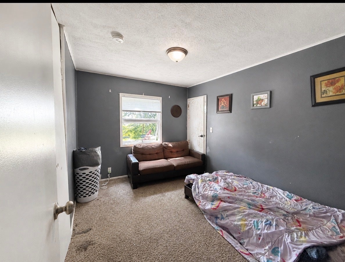 205 Caddy Avenue