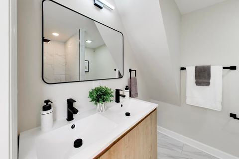 Tiny photo for 1033 S Claremont Avenue, Chicago, IL 60612 (MLS # 12687293)