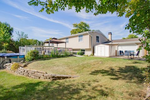 Tiny photo for 535 Estate Drive, Buffalo Grove, IL 60089 (MLS # 12491080)