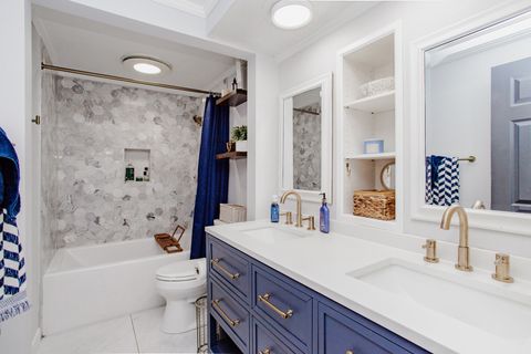 Tiny photo for 535 Estate Drive, Buffalo Grove, IL 60089 (MLS # 12491080)