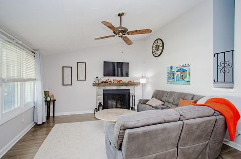 Tiny photo for 535 Estate Drive, Buffalo Grove, IL 60089 (MLS # 12491080)