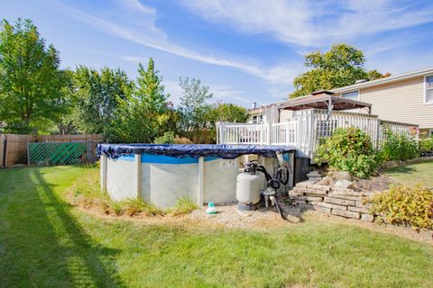 Tiny photo for 535 Estate Drive, Buffalo Grove, IL 60089 (MLS # 12491080)