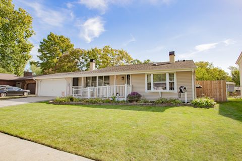 Tiny photo for 535 Estate Drive, Buffalo Grove, IL 60089 (MLS # 12491080)