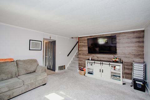 Tiny photo for 535 Estate Drive, Buffalo Grove, IL 60089 (MLS # 12491080)