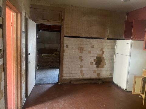 Tiny photo for 6643 S Wood Street, Chicago, IL 60636 (MLS # 12531652)