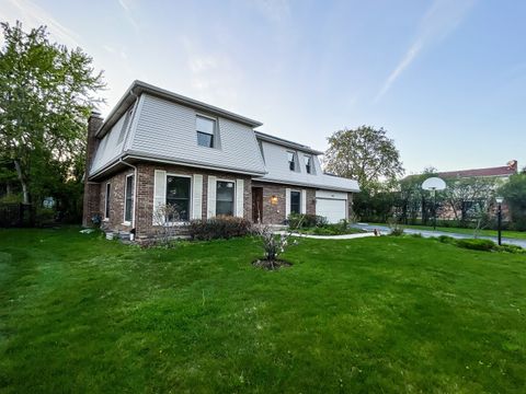 1640 Barry Lane Glenview IL 60025