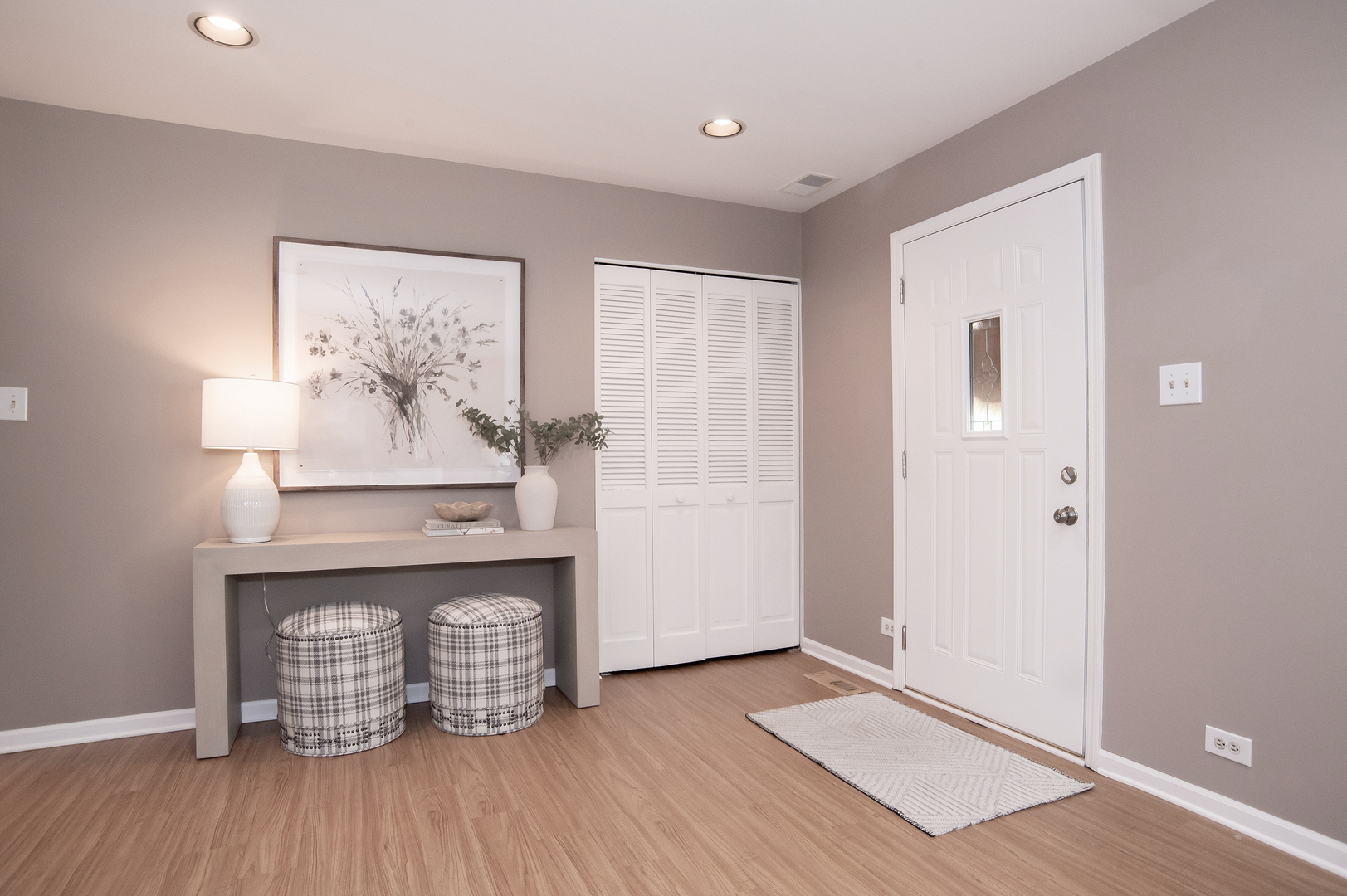 1903 W 58th Place