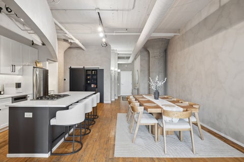Tiny photo for 728 W Jackson Boulevard #302, Chicago, IL 60661 (MLS # 12753161)