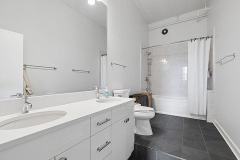 Tiny photo for 728 W Jackson Boulevard #302, Chicago, IL 60661 (MLS # 12753161)