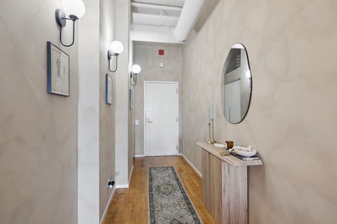 Tiny photo for 728 W Jackson Boulevard #302, Chicago, IL 60661 (MLS # 12753161)