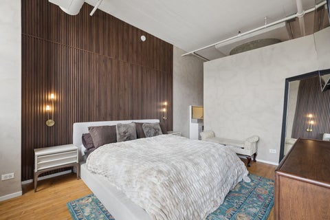 Tiny photo for 728 W Jackson Boulevard #302, Chicago, IL 60661 (MLS # 12753161)