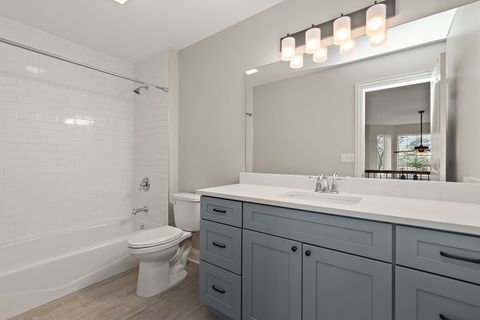 Tiny photo for 16150 Hillcrest Circle, Orland Park, IL 60467 (MLS # 12492114)