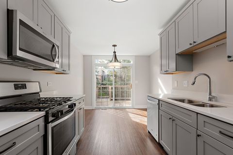 Tiny photo for 16150 Hillcrest Circle, Orland Park, IL 60467 (MLS # 12492114)