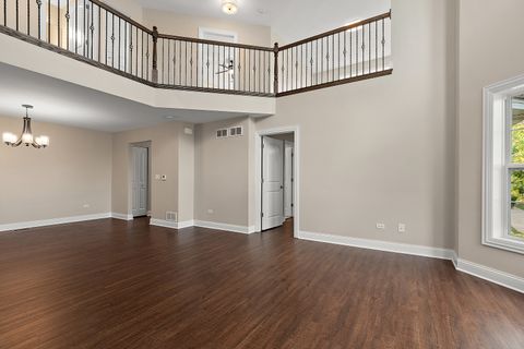Tiny photo for 16150 Hillcrest Circle, Orland Park, IL 60467 (MLS # 12492114)