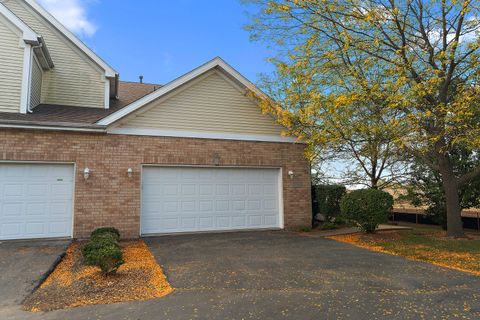Tiny photo for 16150 Hillcrest Circle, Orland Park, IL 60467 (MLS # 12492114)