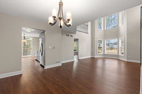 Tiny photo for 16150 Hillcrest Circle, Orland Park, IL 60467 (MLS # 12492114)