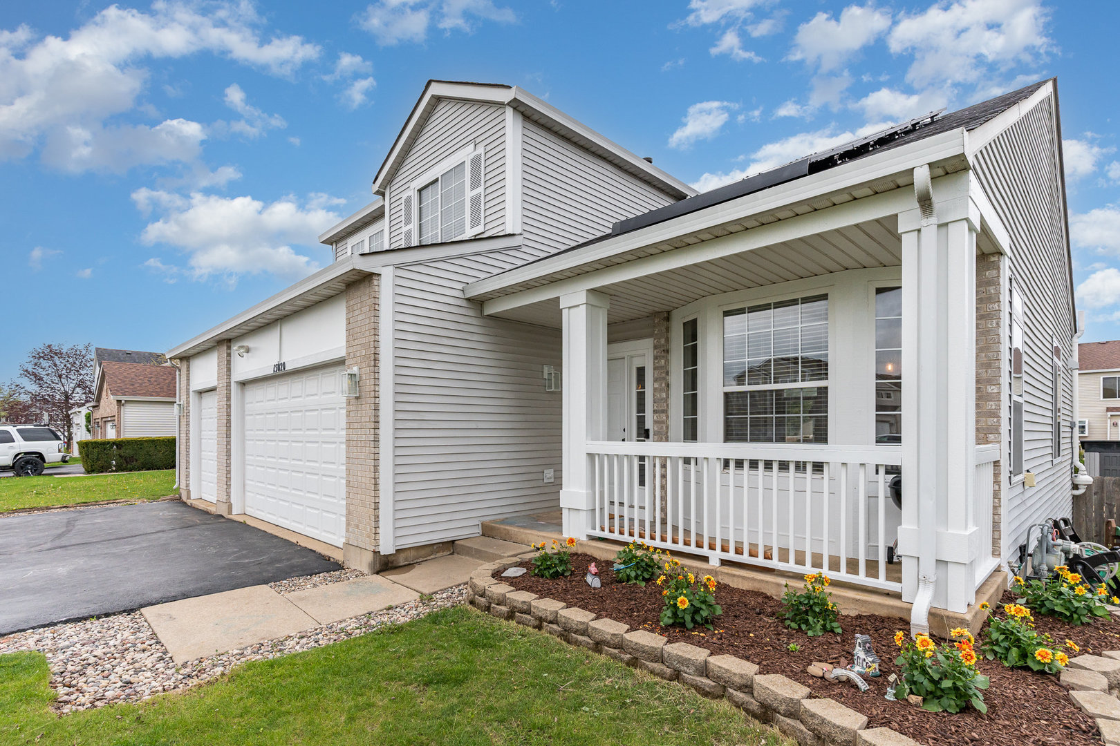 15020 W Abbey Lane