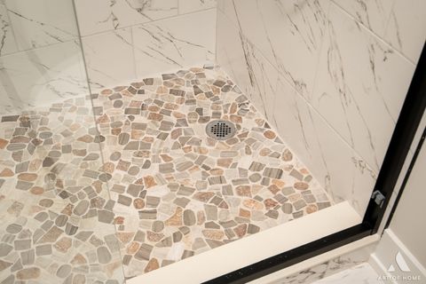 Tiny photo for 7715 New England Avenue, Burbank, IL 60459 (MLS # 12558646)