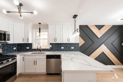 Tiny photo for 7715 New England Avenue, Burbank, IL 60459 (MLS # 12558646)