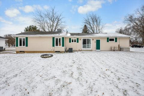 Tiny photo for 1809 Fairside Drive, Sandwich, IL 60548 (MLS # 12538087)