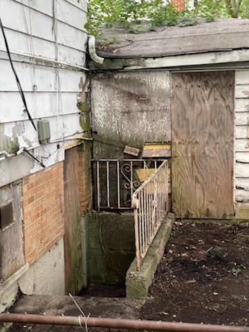 941 W 116th Place
