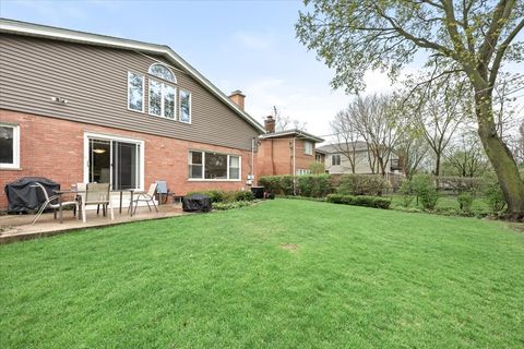Tiny photo for 9242 Ridgeway Avenue, Evanston, IL 60203 (MLS # 12616329)
