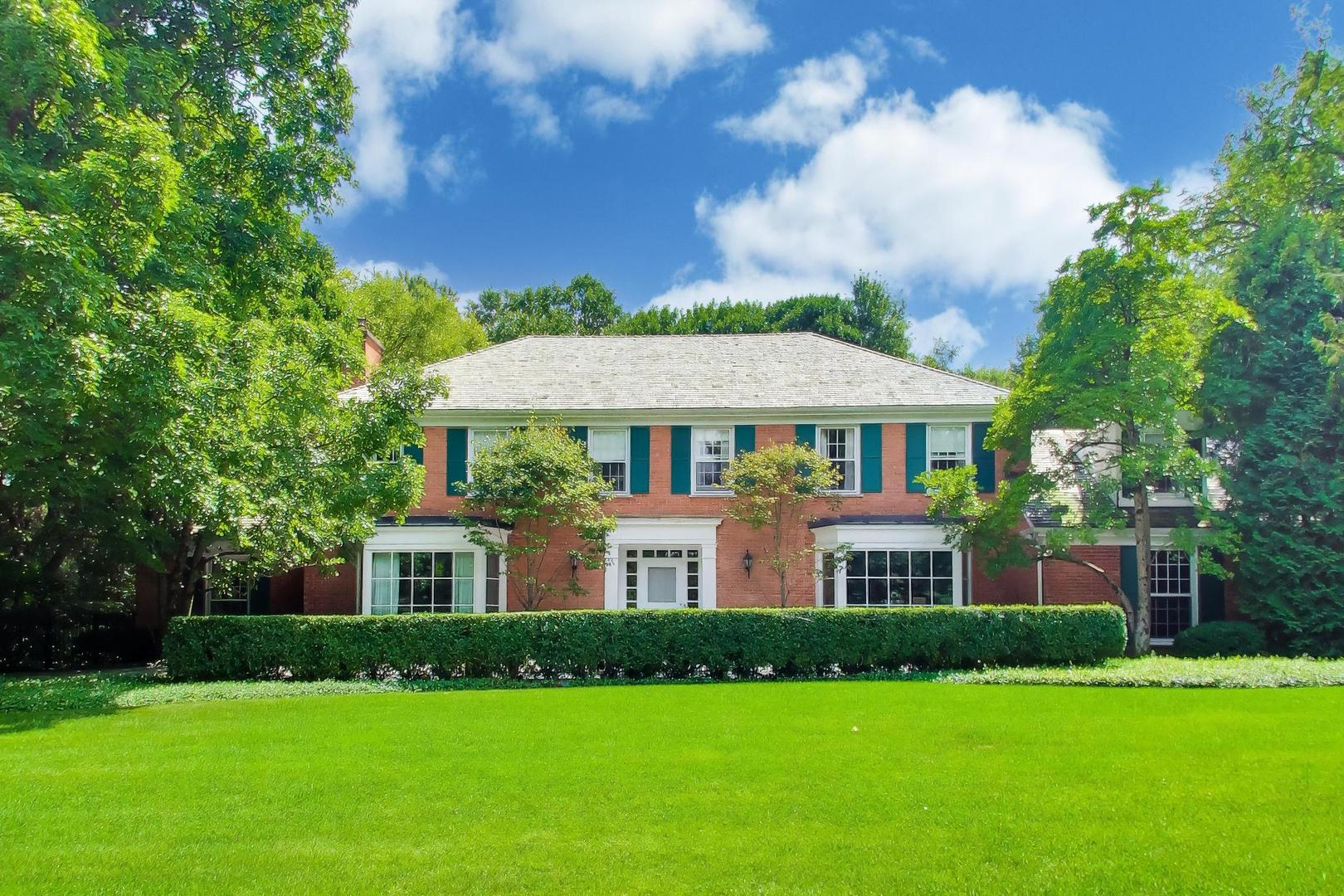 197 N Green Bay Road