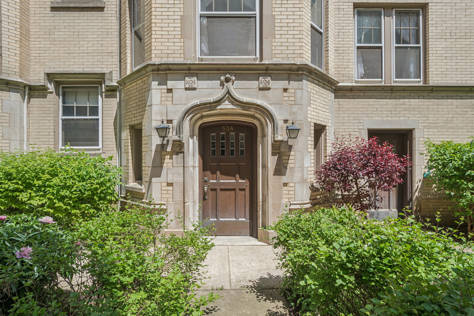 538 Michigan Avenue 3F