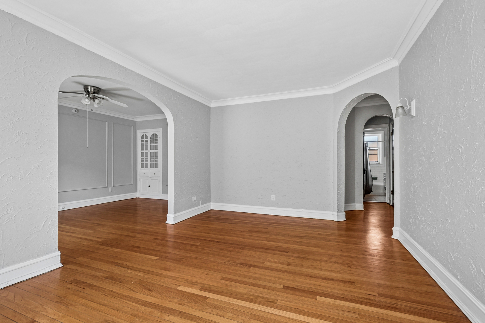 538 Michigan Avenue 3F