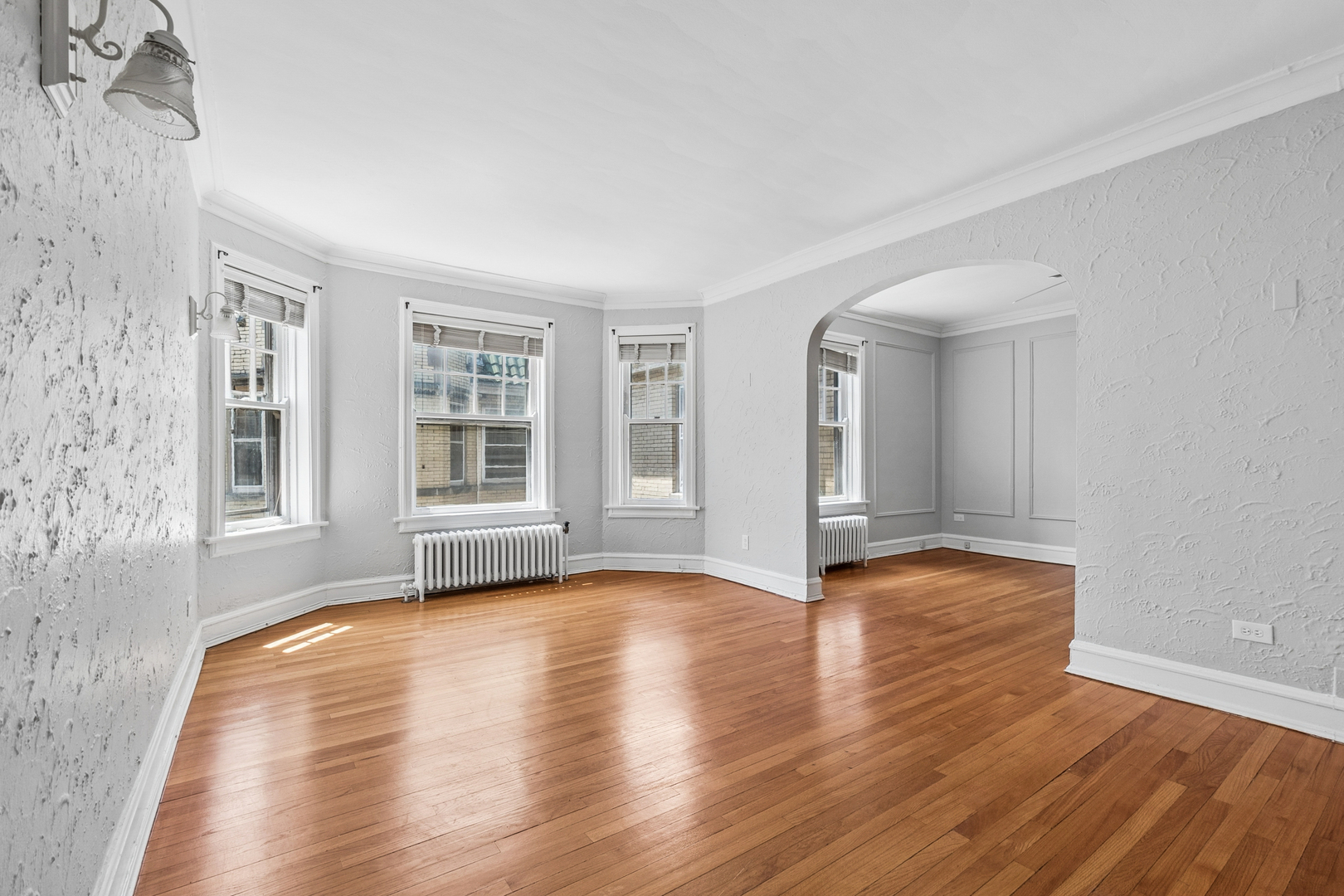 538 Michigan Avenue 3F